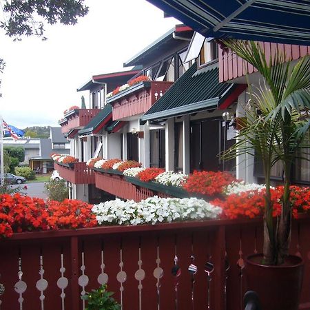 Swiss Chalet Lodge Motel Paihia Oda fotoğraf
