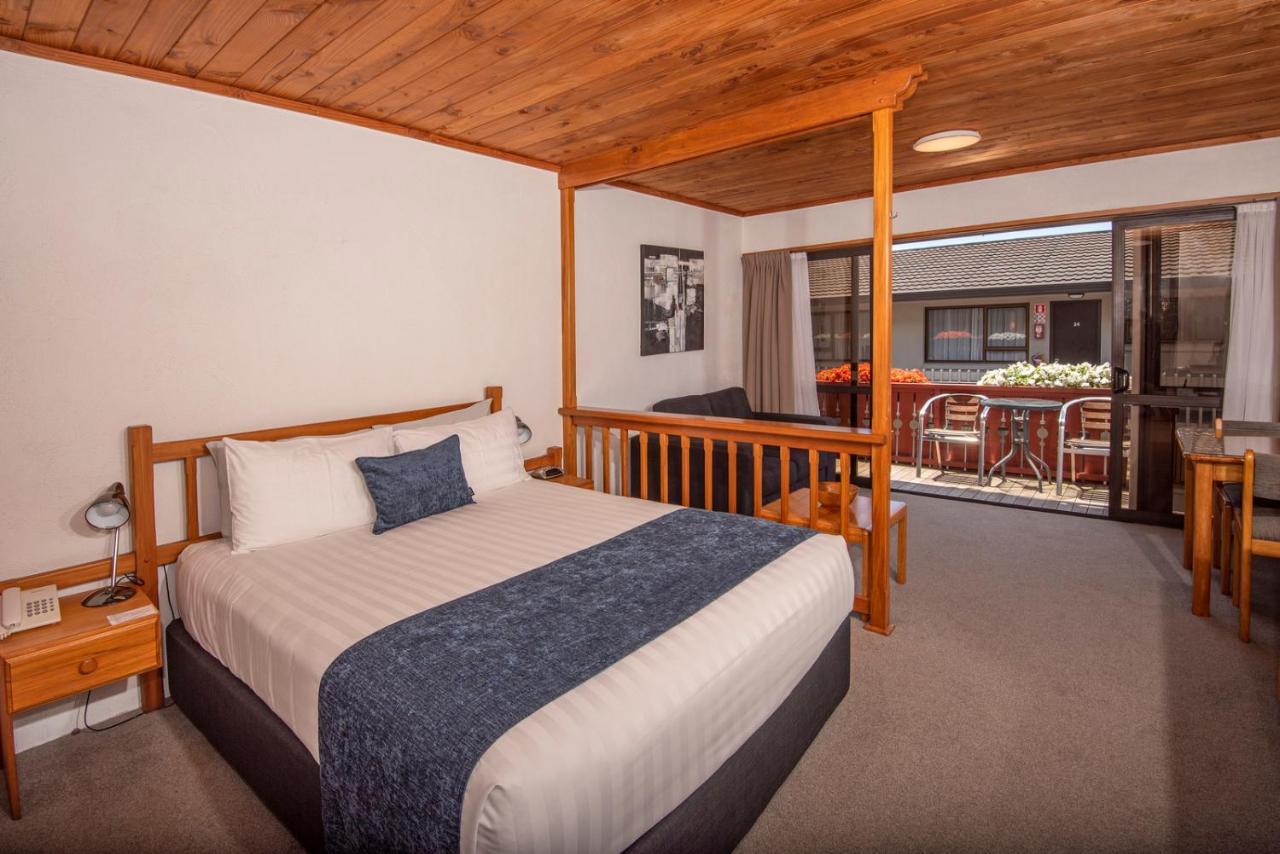 Swiss Chalet Lodge Motel Paihia Dış mekan fotoğraf