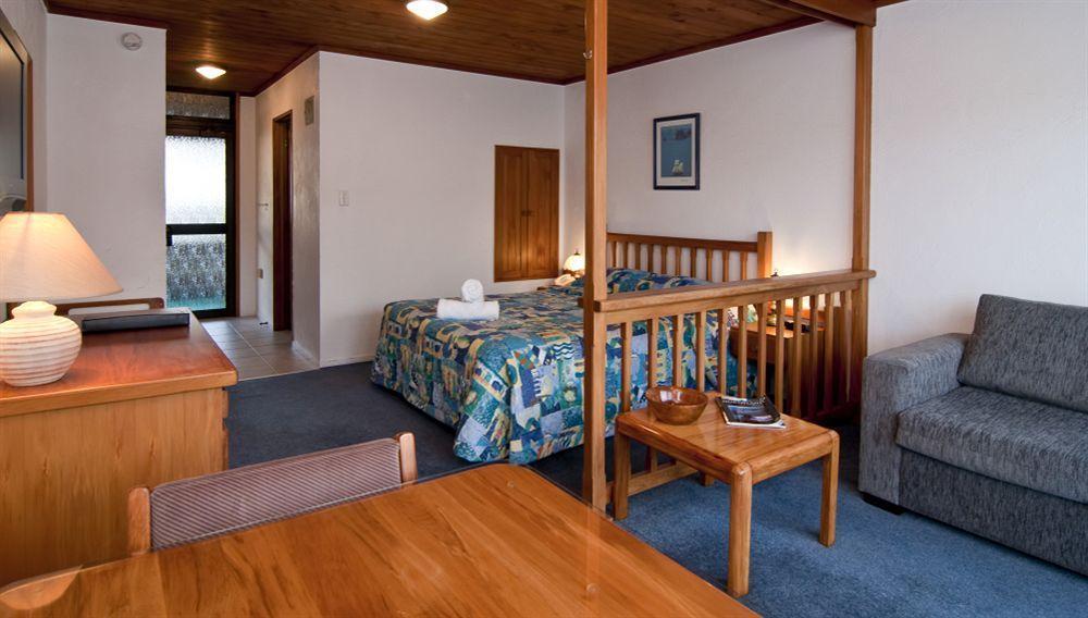 Swiss Chalet Lodge Motel Paihia Dış mekan fotoğraf