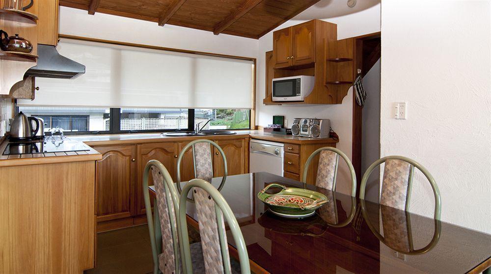 Swiss Chalet Lodge Motel Paihia Dış mekan fotoğraf