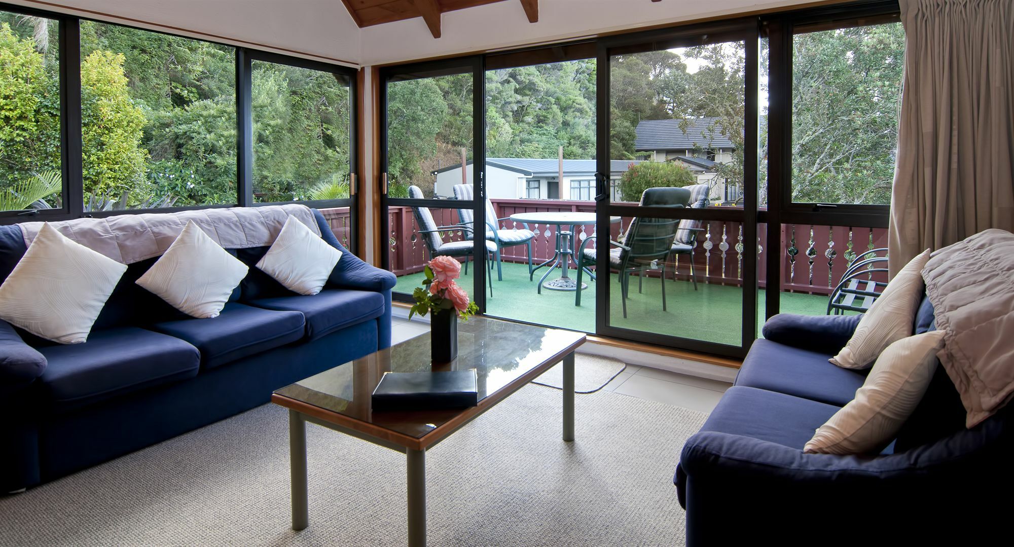 Swiss Chalet Lodge Motel Paihia Dış mekan fotoğraf